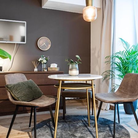 Cozy Modern Studio In Prague'S Absolute Center Exterior foto