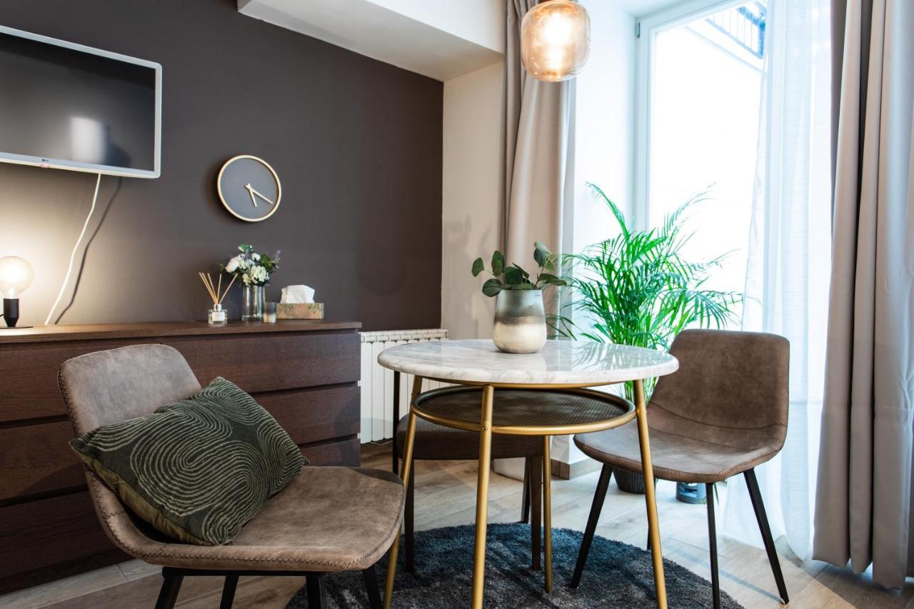 Cozy Modern Studio In Prague'S Absolute Center Exterior foto